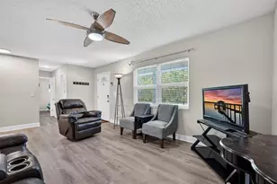 262 Clara Vista St, Debary, FL 32713 - Photo 5