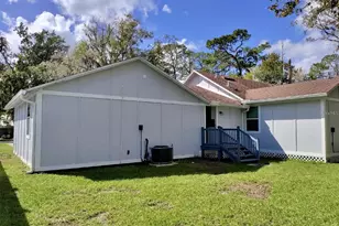 100 S Stone St, Bunnell, FL 32110 - Photo 9