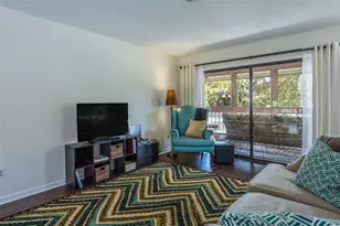 6 Salisbury Ct, Palm Coast, FL 32137 - Photo 9