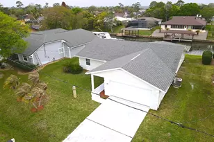 19 Cedarfield Ct, Palm Coast, FL 32137 - Photo 5