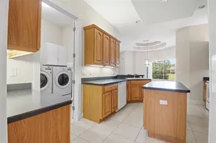 21 Eastlake Dr, Palm Coast, FL 32137 - Photo 5