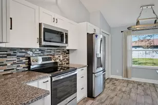 106 Burbank Dr, Palm Coast, FL 32137 - Photo 11