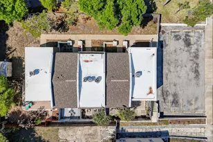 437 N Oleander Ave, Daytona Beach, FL 32118 - Photo 29