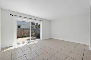 437 N Oleander Ave, Daytona Beach, FL 32118 - Photo 7