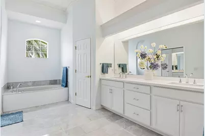 9 London Dr, Palm Coast, FL 32137 - Photo 9