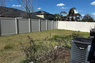 12122 Blue Pacific Dr, Riverview, FL 33579 - Photo 13