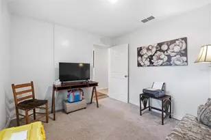 8 Post Oak Ln, Palm Coast, FL 32164 - Photo 9