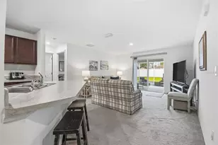 8 Post Oak Ln, Palm Coast, FL 32164 - Photo 11