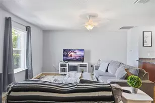 27 Royal Oak Dr, Palm Coast, FL 32164 - Photo 7