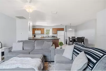 27 Royal Oak Drive, Palm Coast, FL 32164 - Photo 5