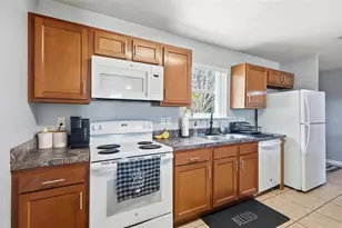 27 Royal Oak Dr, Palm Coast, FL 32164 - Photo 13