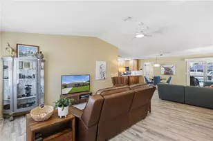 16 Cedardale Ct, Palm Coast, FL 32137 - Photo 7