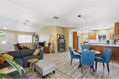 16 Cedardale Court, Palm Coast, FL 32137 - Photo 11