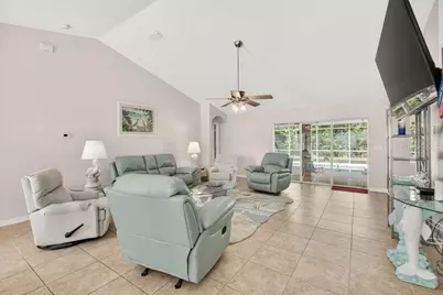 15 Londonderry Drive, Palm Coast, FL 32137 - Photo 9