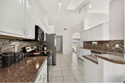 15 Londonderry Drive, Palm Coast, FL 32137 - Photo 19