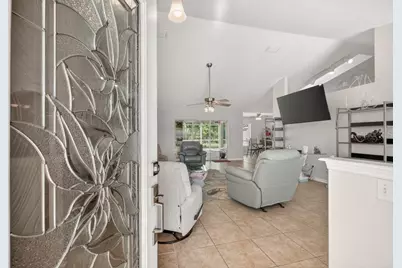 15 Londonderry Drive, Palm Coast, FL 32137 - Photo 7