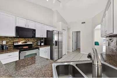 15 Londonderry Drive, Palm Coast, FL 32137 - Photo 21