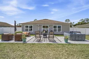 39 Ballenger Ln, Palm Coast, FL 32137 - Photo 19