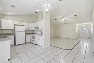 4 Pony Ln, Palm Coast, FL 32164 - Photo 9