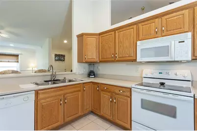 127 Whippoorwill Drive, Palm Coast, FL 32164 - Photo 7