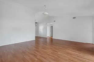 8 Rainstone Ln, Palm Coast, FL 32164 - Photo 5