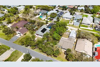 1915 S Palmetto Avenue, Flagler Beach, FL 32136 - Photo 17