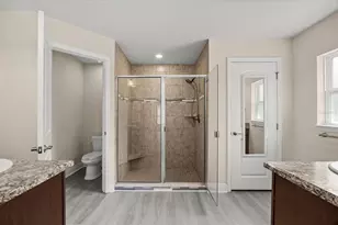 201 NE Greenbrier Ave, Port Saint Lucie, FL 34983 - Photo 13