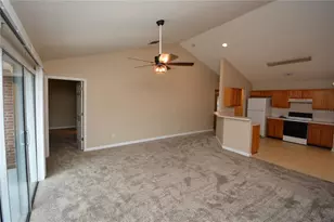 35 Regent Ln, Palm Coast, FL 32164 - Photo 7