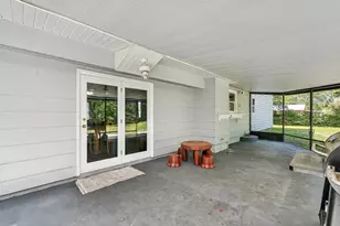 116 Round Lake Cir, Palatka, FL 32177 - Photo 33