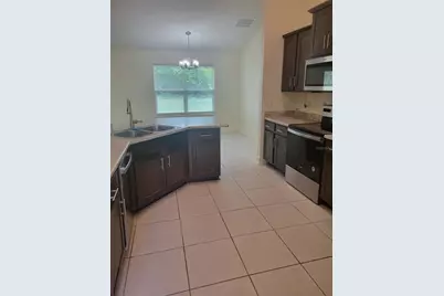 25 Barrington Drive, Palm Coast, FL 32137 - Photo 5