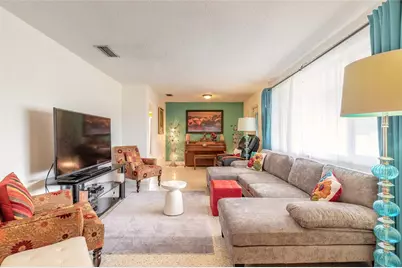 3011 N Oleander Avenue, Daytona Beach, FL 32118 - Photo 5