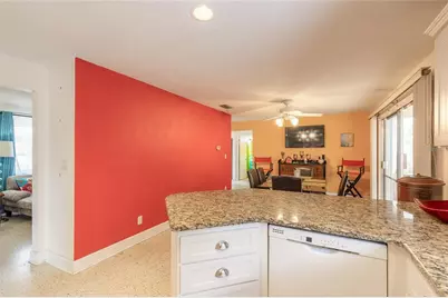 3011 N Oleander Avenue, Daytona Beach, FL 32118 - Photo 9