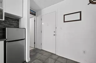 2727 N Atlantic Ave, Daytona Beach, FL 32118 - Photo 11