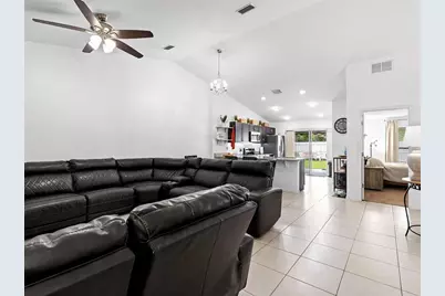 84 Buttonworth Drive, Palm Coast, FL 32137 - Photo 7