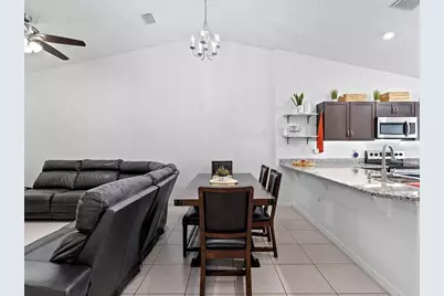 84 Buttonworth Drive, Palm Coast, FL 32137 - Photo 9