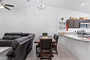 84 Buttonworth Dr, Palm Coast, FL 32137 - Photo 9