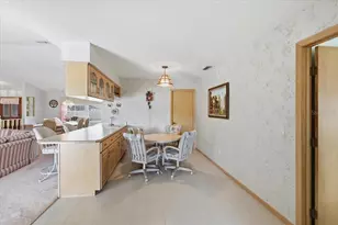 23 Christopher Ct, Palm Coast, FL 32137 - Photo 9