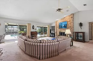 23 Christopher Ct, Palm Coast, FL 32137 - Photo 3