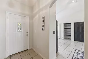 37 Lindsay Dr, Palm Coast, FL 32137 - Photo 5