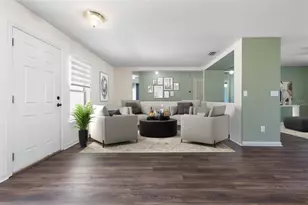 27 Wood Arbor Ln, Palm Coast, FL 32164 - Photo 3