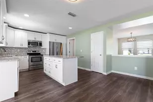 27 Wood Arbor Ln, Palm Coast, FL 32164 - Photo 9