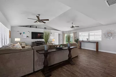 12 Clarendon Court S, Palm Coast, FL 32137 - Photo 3