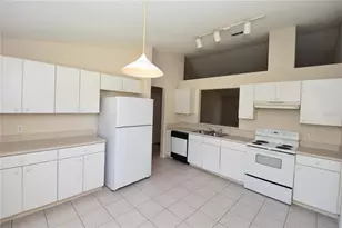 19 Burning Ember Ln, Palm Coast, FL 32137 - Photo 5