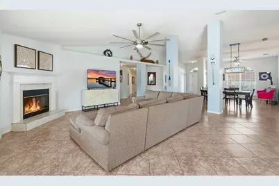 14 Roxanne Lane, Palm Coast, FL 32164 - Photo 9