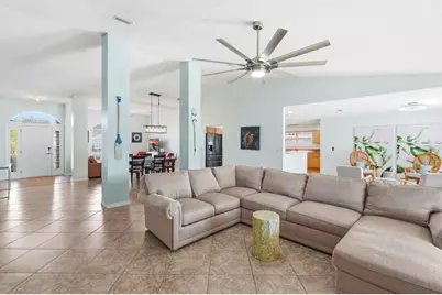 14 Roxanne Lane, Palm Coast, FL 32164 - Photo 11