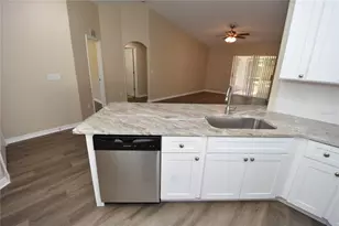 6 Seckel Ct, Palm Coast, FL 32164 - Photo 7