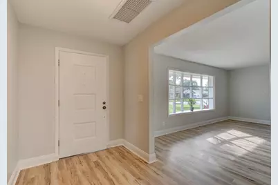 700 Lindenwood Circle E, Ormond Beach, FL 32174 - Photo 7