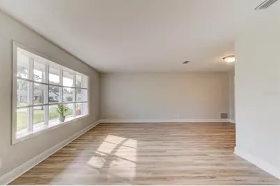 700 Lindenwood Circle E, Ormond Beach, FL 32174 - Photo 9