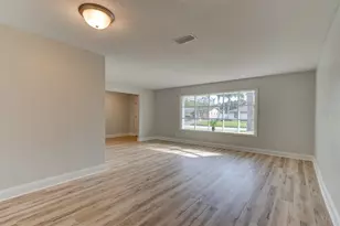 700 Lindenwood Cir E, Ormond Beach, FL 32174 - Photo 11