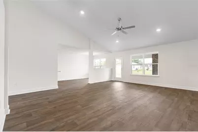 19 Regina Lane, Palm Coast, FL 32164 - Photo 3